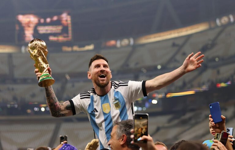 Home 32 Lionel Messi buscará el tetracampeonato para Argentina.