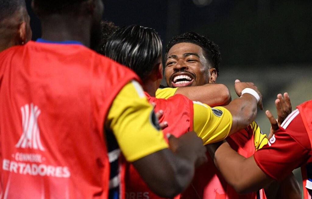 Pleno de triunfos en Libertadores y Sudamericana: ganaron UCV, Academia Puerto Cabello y Caracas 1 UCV derrotó 2-0 a Independiente del Valle en la fecha 4 de la Libertadores.