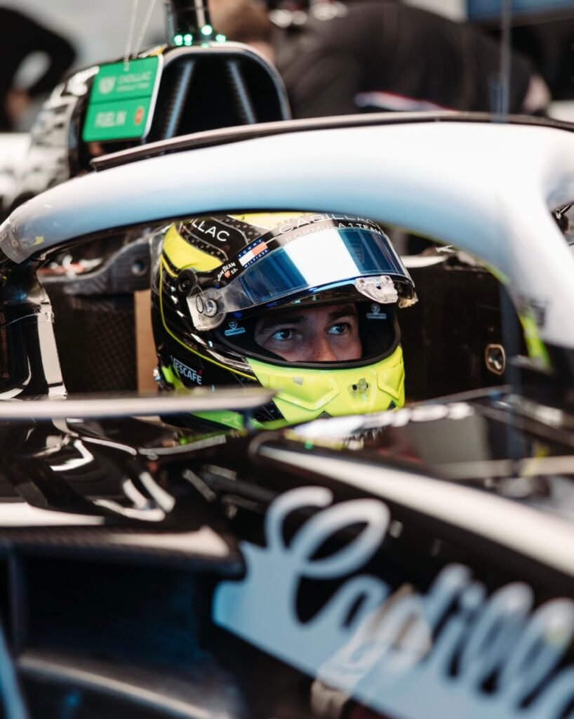 Russell vence a Antonelli y se lleva la pole en el GP de Canadá 2026 2 checo