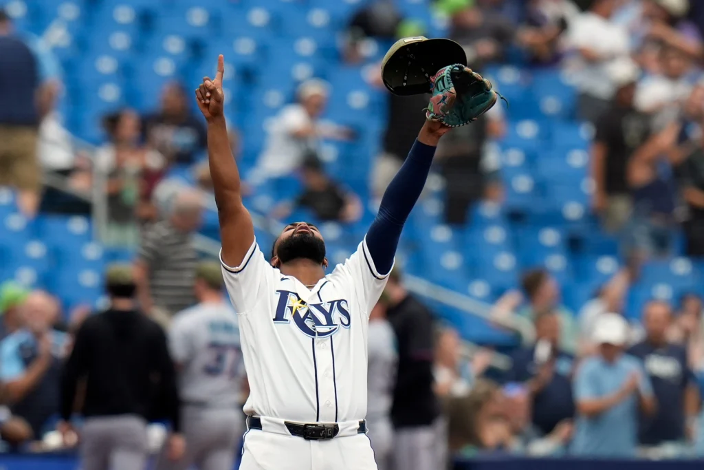 Los Rays de Tampa Bay dominan la Liga Americana y dejan rezagados a "superequipos" 1 Rays de Tampa Bay son el mejor equipo de la Liga Americana