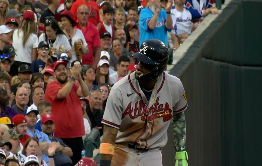 Atlanta alcanza los 40 triunfos con dos jonrones de Ronald Acuña Jr 1 Ronald Acuña Jr