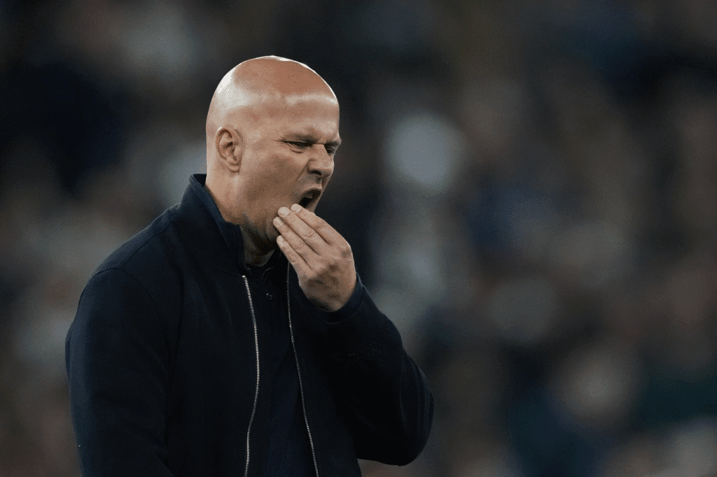Liverpool despidió a Arne Slot: Iraola podría sustituirlo 4 image 20