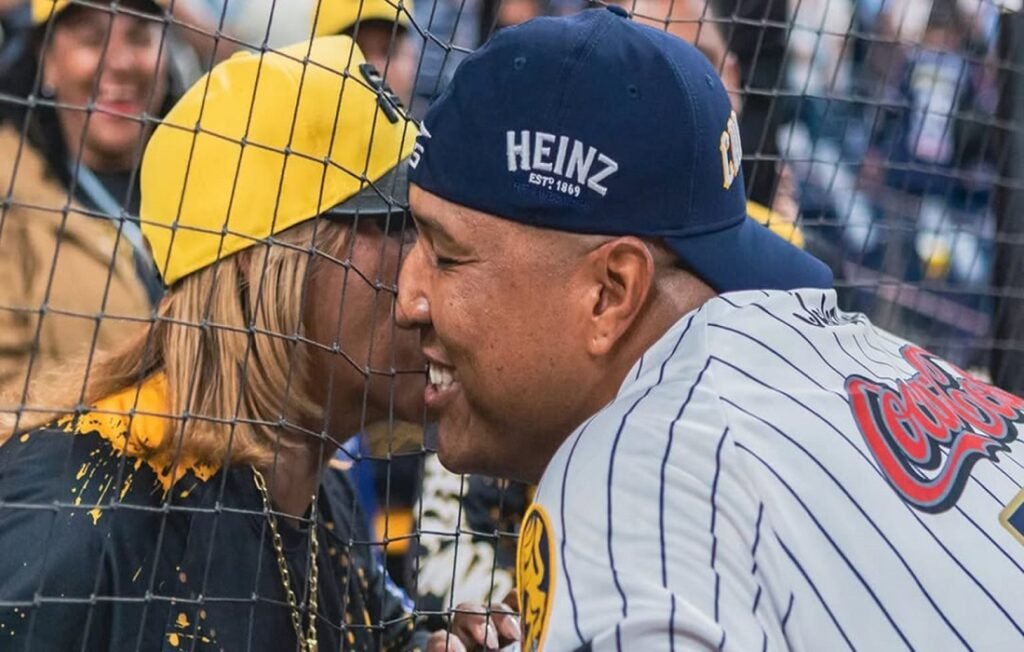 Salvador Pérez y la promesa que cumplió a una fanática muy especial: su madre 1 Salvador Pérez
