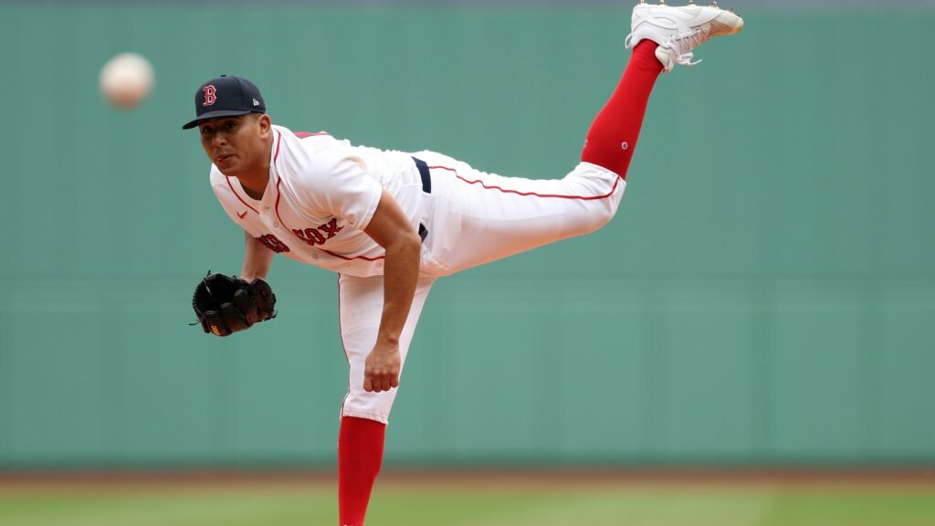Jesús Luzardo vs Ranger Suárez: ¿Qué esperar en el duelo de titanes venezolanos? 2 Jesús Luzardo se enfrenta a Ranger Suárez en Boston