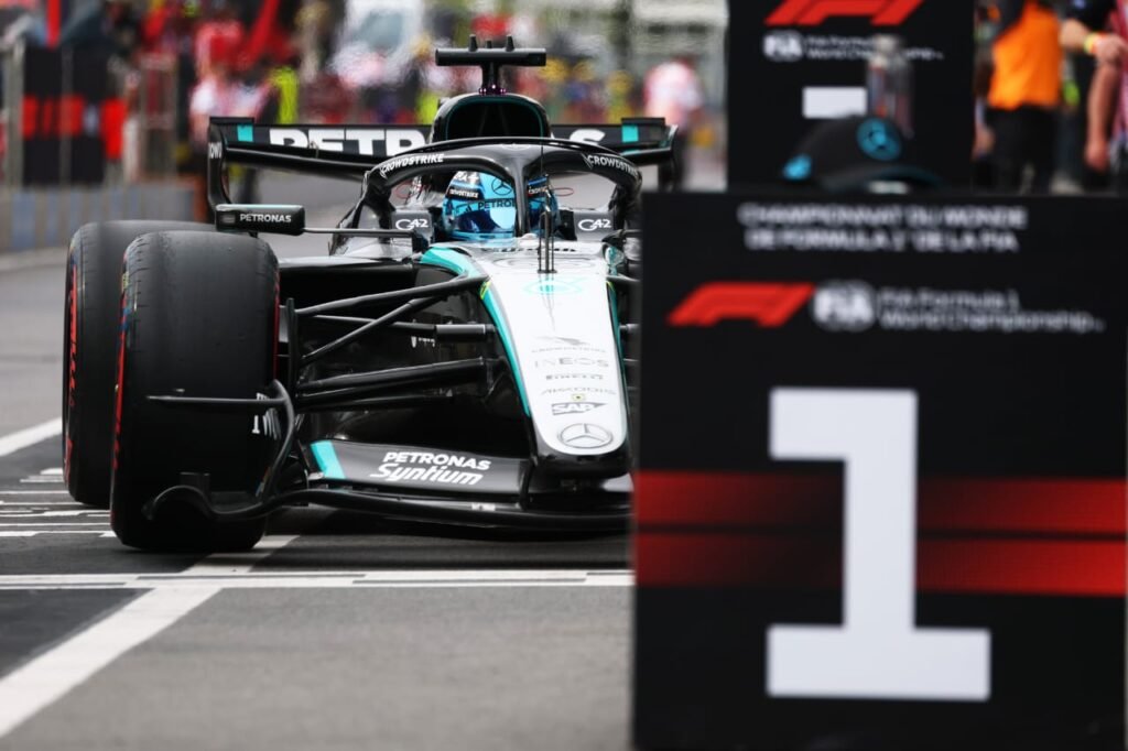 Russell vence a Antonelli y se lleva la pole en el GP de Canadá 2026 4 Russell