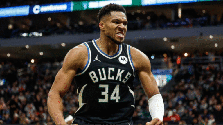Home 33 Giannis Antetokounmpo