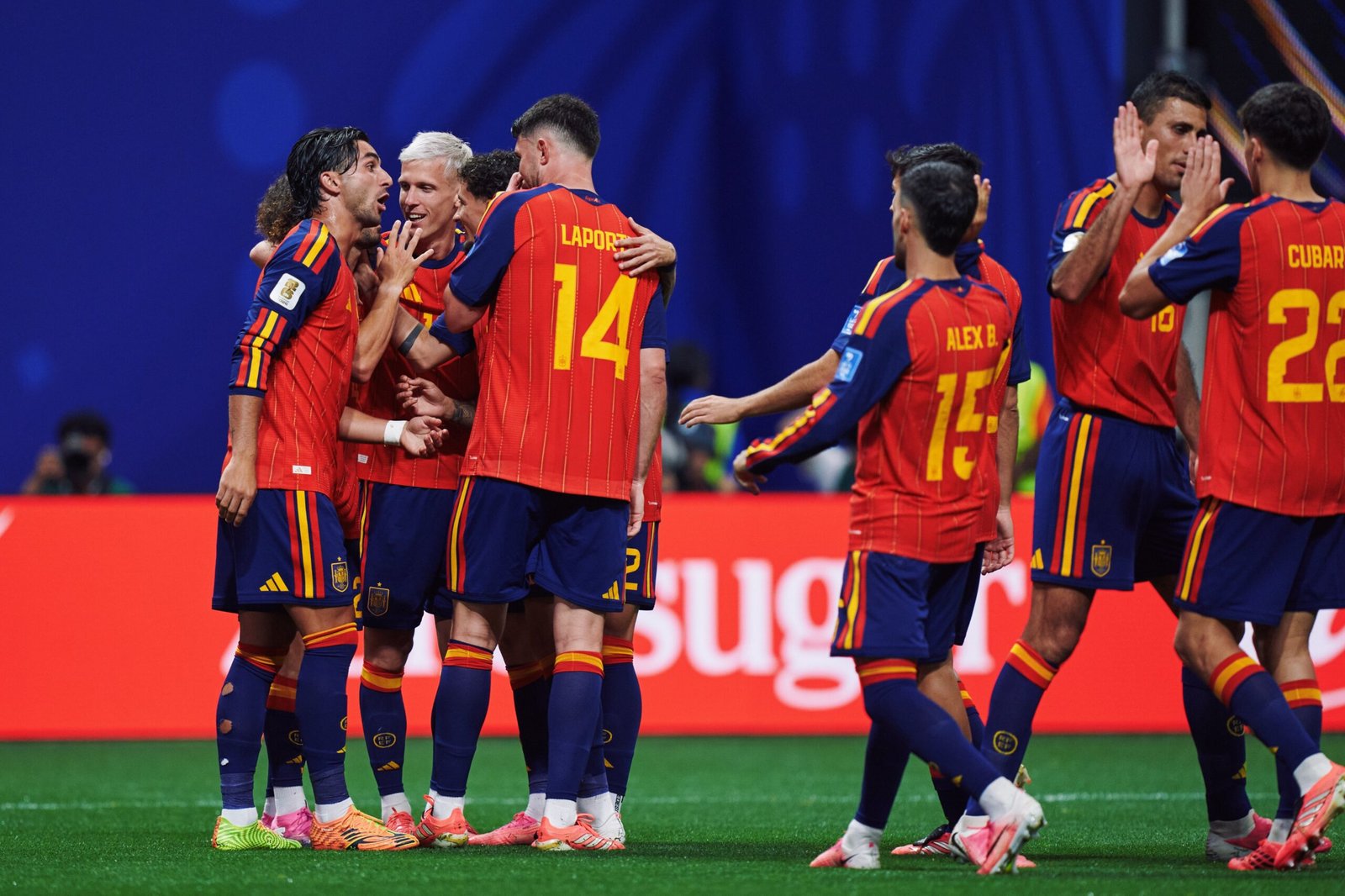 España vence y convence en un partido notable 3 HLWp8etWMAELu3L scaled