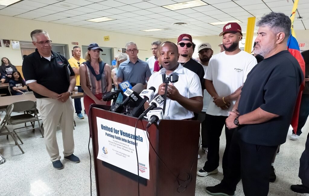 MLB: Jackson Chourio y William Contreras dan su grano arena para ayudar a Venezuela 1 Jackson Chourio