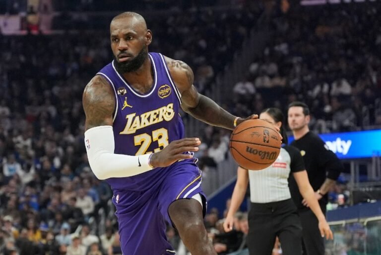 LeBron James (Lakers)