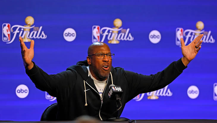 Home 28 Mike Brown (Knicks New York)