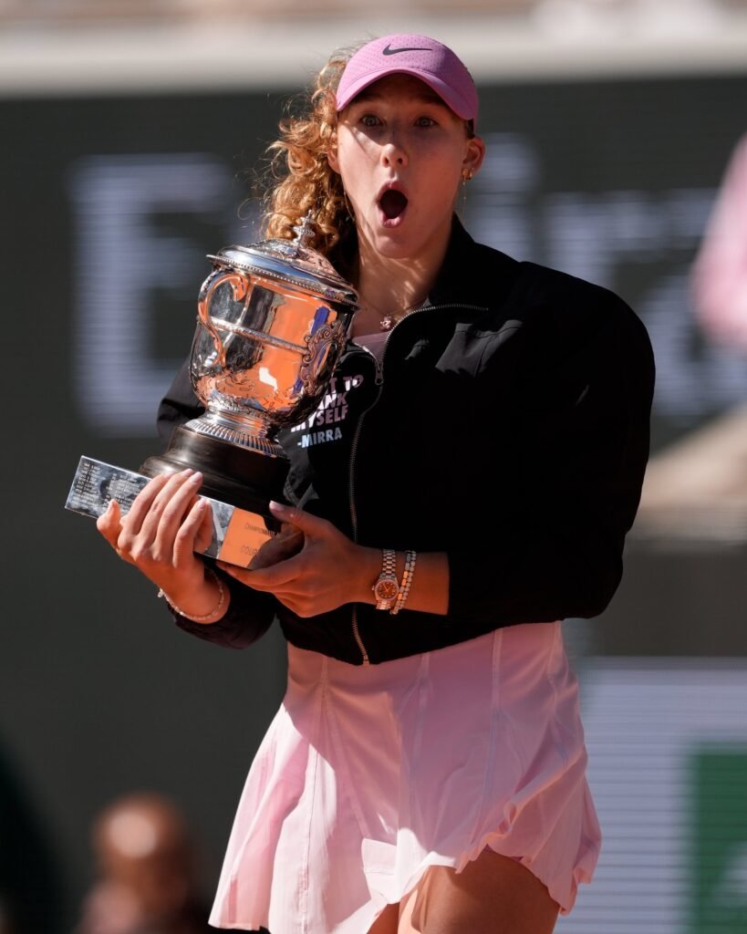 Mirra Andreeva: La campeona más joven de Roland Garros en el siglo XXI 2 andreeva 3