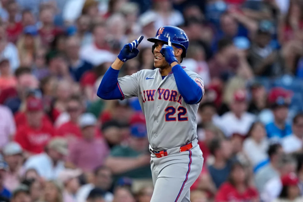 Juan Soto añade otra preocupación para los Mets al salir por molestias en la espalda 1 Juan Soto sale lesionado
