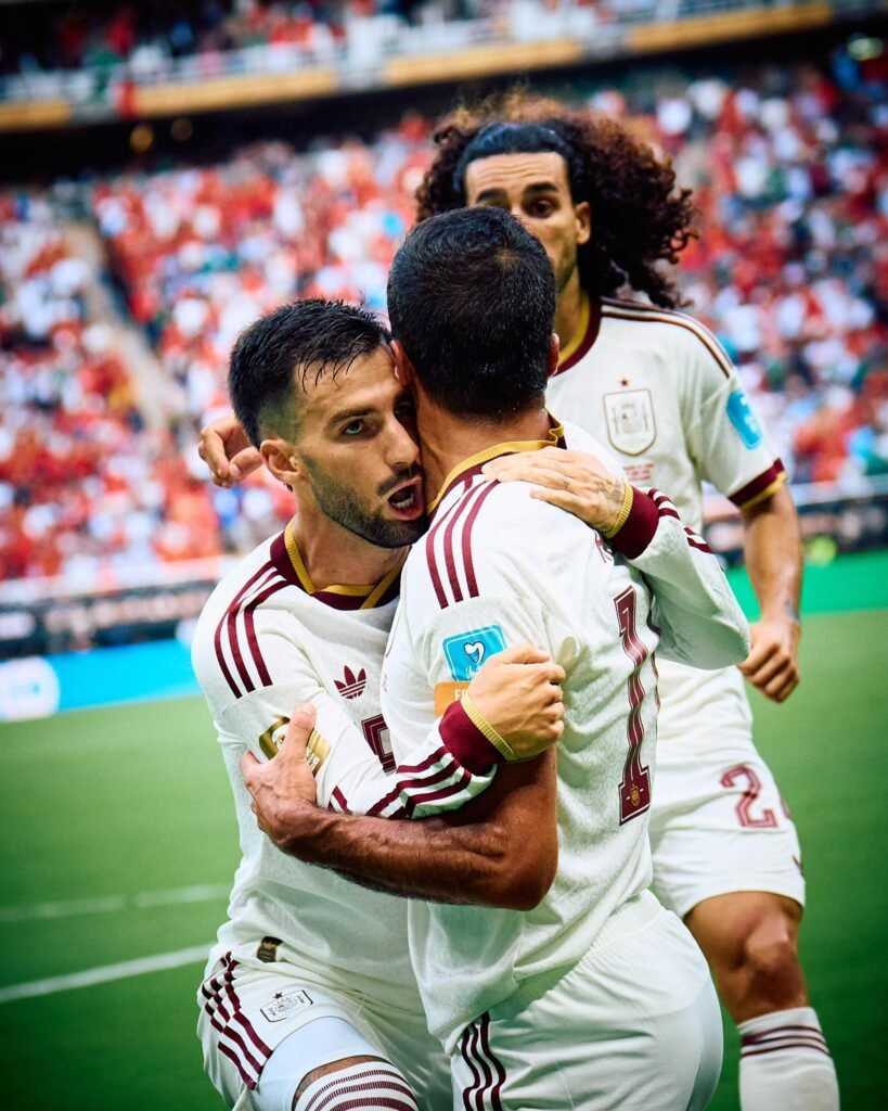Previa España - Austria: La Roja a por la prueba del algodón 6 HL2WnKxXQAAlBuj