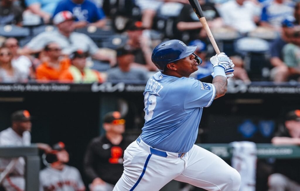 MLB: Salvador Pérez igualó a George Brett en el renglón de jonrones en Kansas City 1 Salvador Pérez