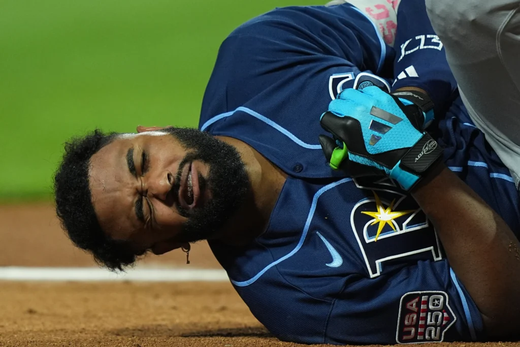 Preocupación en Tampa Bay tras pelotazo a Junior Caminero en el All-Star 1 Junior Caminero sale lesionado del Juego de Estrellas