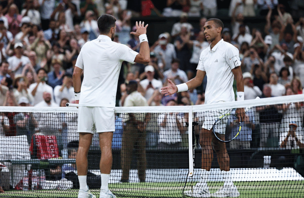 Djokovic sigue vigente a sus 39 años y jugará semis en Wimbledon 3 Djokovic