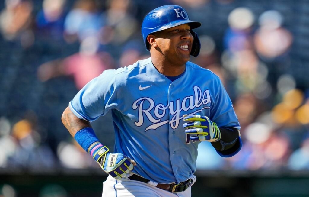 MLB: Salvador Pérez, nuevo rey del jonrón en Kansas City 3 Salvador Pérez