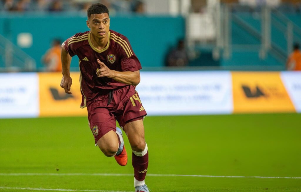 Kelsy quiere llevar sus goles de la MLS a la Leagues Cup… y a la Vinotinto 2 Kevin Kelsy.