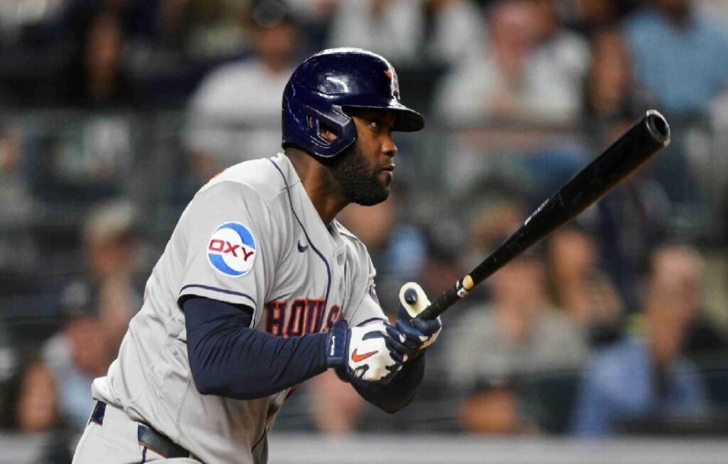 MLB: Yandy Díaz guio remontada de Houston sobre los Yankees 2 Yandy Díaz