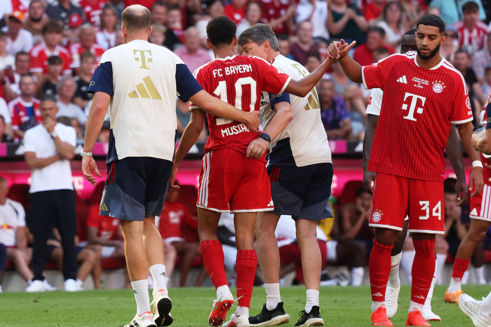 ¿Qué le pasó a Jamal Musiala? El diagnóstico que preocupa al Bayern Múnich 2 image 40