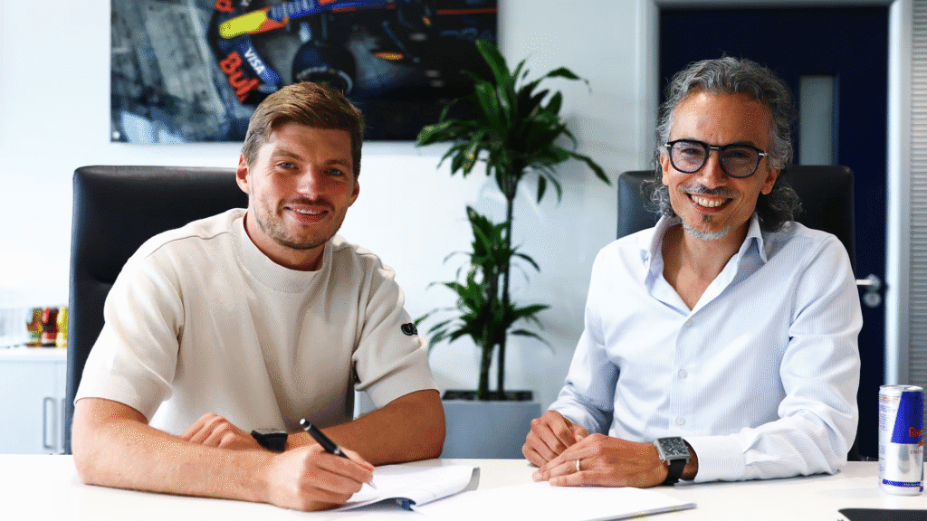 Max Verstappen renueva su contrato con Red Bull hasta 2030 4 image 46