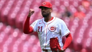 Hunter Greene se someterá a una segunda cirugía Tommy John