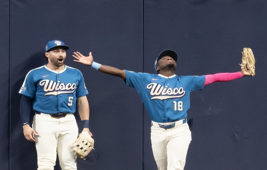 MLB: William Contreras da a Milwaukee su boleto a la Postemporada 3 William Contreras