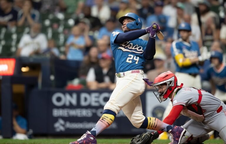 Home 29 William Contreras