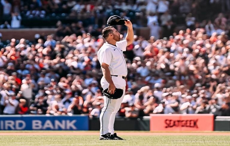Home 32 Justin Verlander