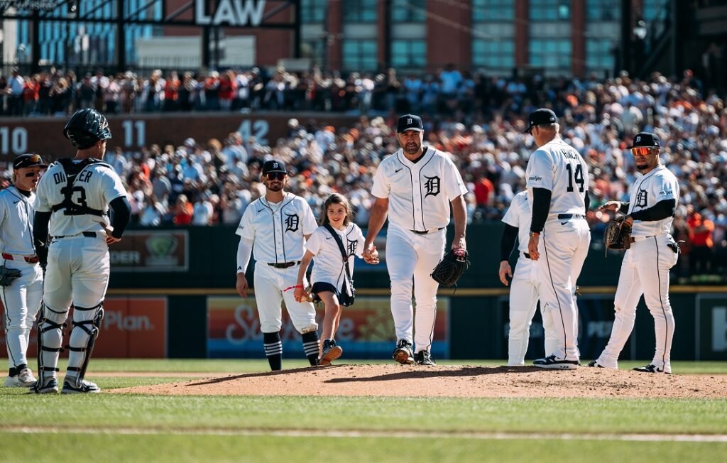 MLB: Justin Verlander se despidió a lo grande en la última salida de su carrera 1 Justin Verlander