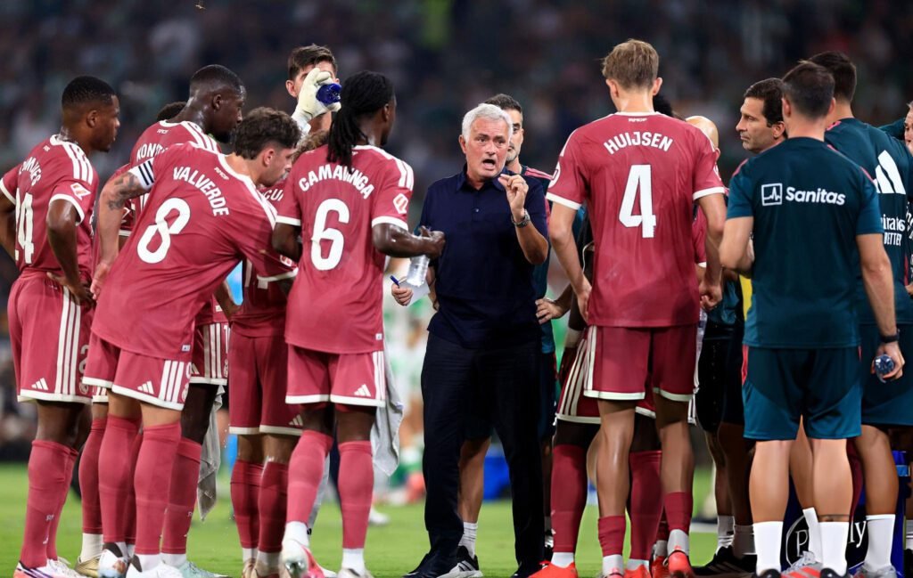 Mourinho: “Los jugadores del Betis son más listos que los del Madrid” 1 El Real Madrid de Mourinho sufrió su primera derrota de la temporada.