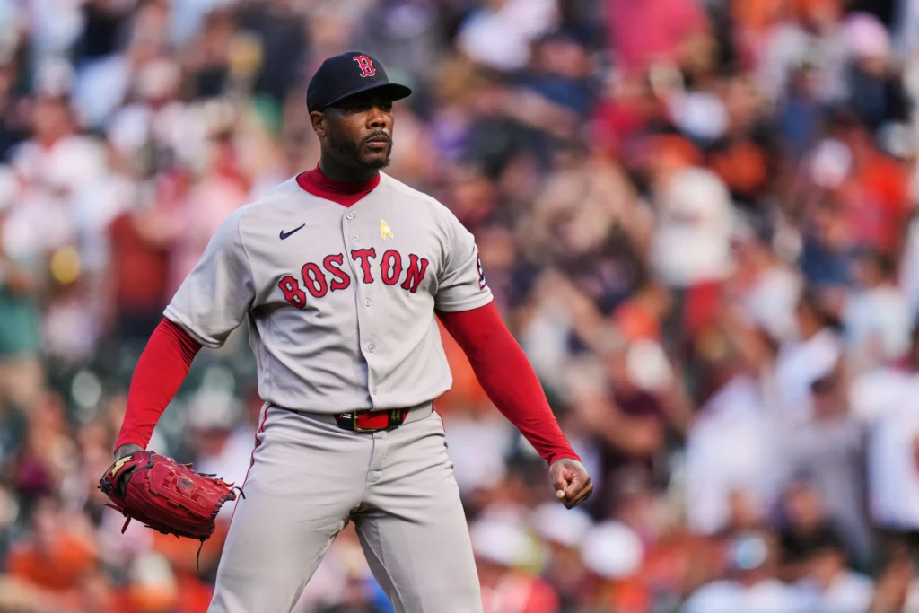 Aroldis Chapman llega a 400 salvados y pone medio pie en el Salón de la Fama 2 Aroldis Chapman llega a 400 salvados de carrera