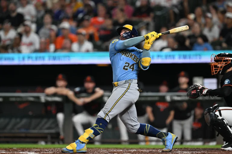 William Contreras de Cerveceros de Milwaukee
