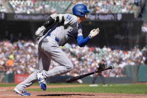 Home 19 Shohei Ohtani espera estar en la Serie Divisional