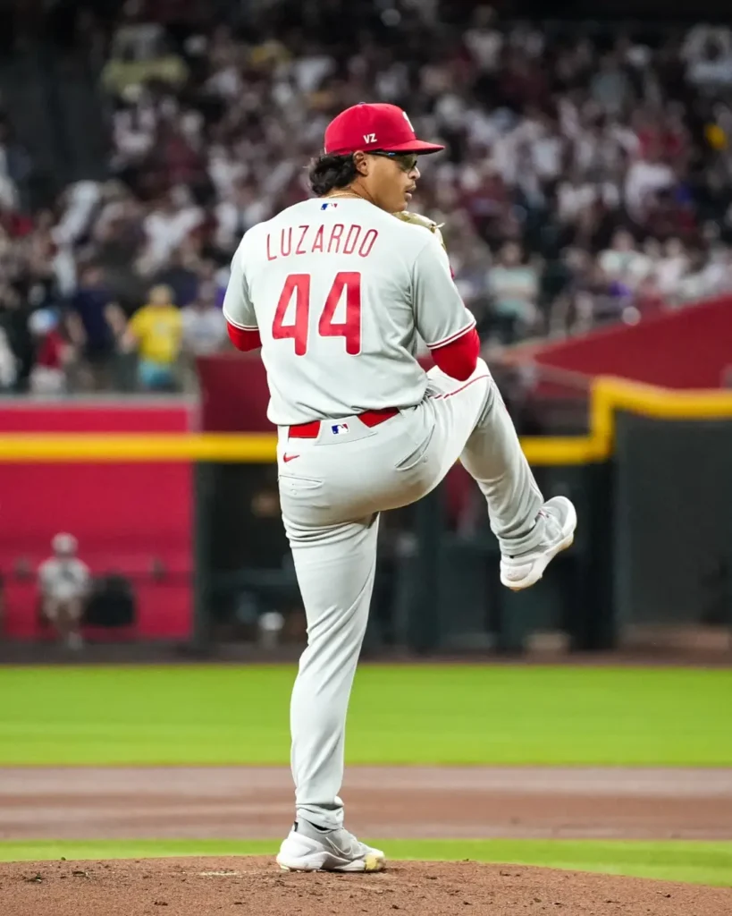 Jesús Luzardo se impuso a E-Rod en duelo de venezolanos 1 Luzardo