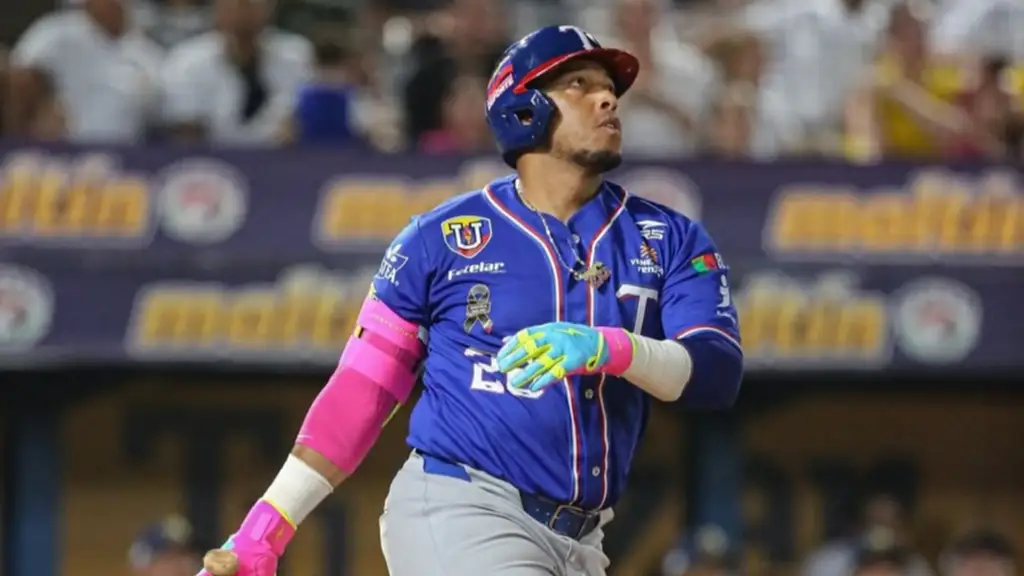 Yangervis Solarte y Tiburones arruinaron estreno del Magallanes en la LVBP 1 Yangervis Solarte