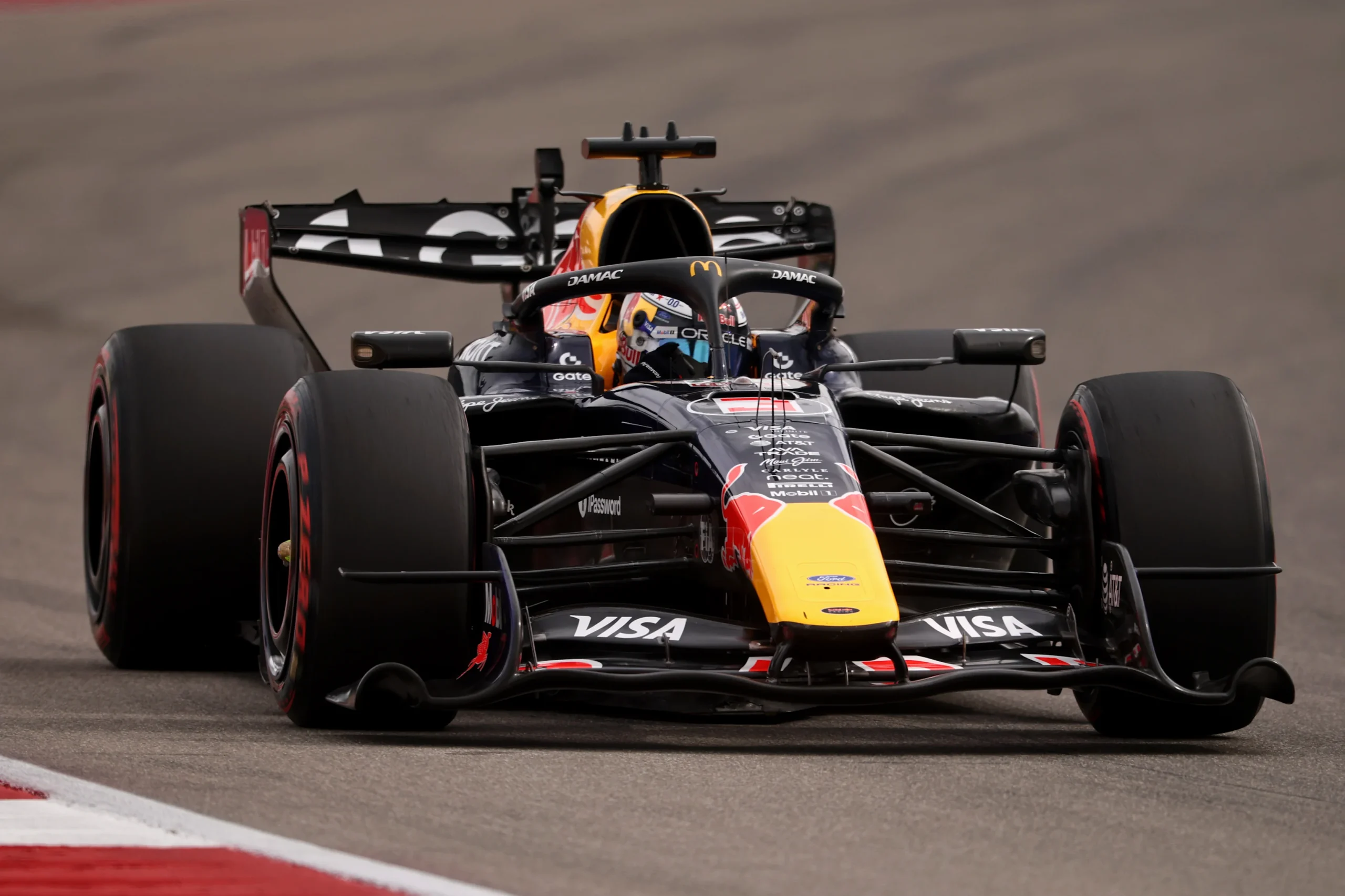 Previa: GP de México 2026 ¡Antonelli a un paso del título! 5 AUSTIN, TEXAS - 25 DE OCTUBRE: Max Verstappen de los Países Bajos conduciendo el (3) Oracle Red Bull