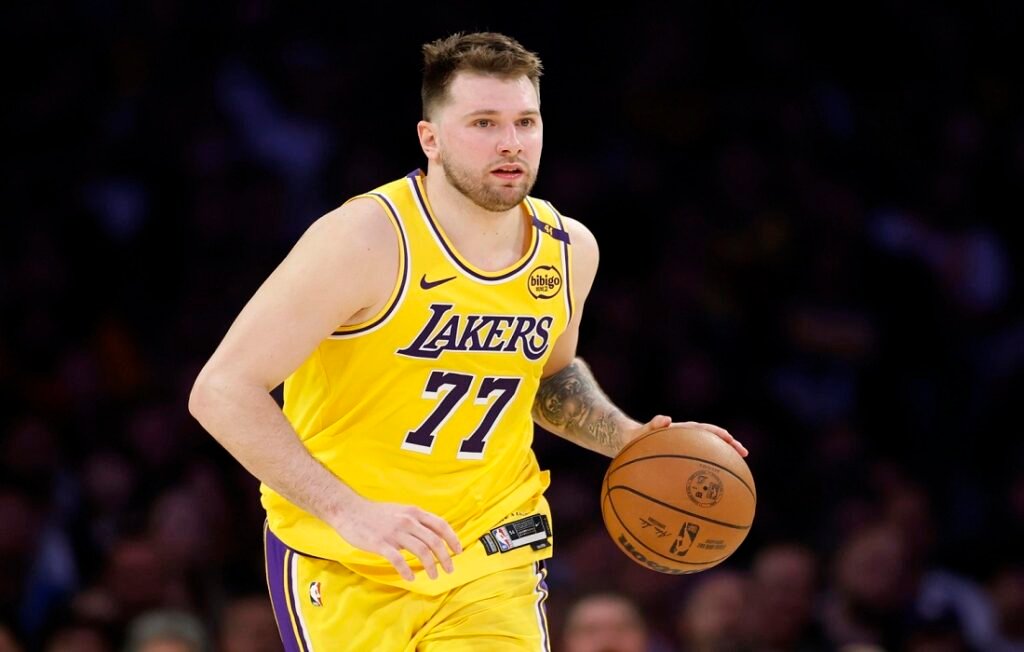 NBA: Stephen Curry y Brandin Podziemski comandan remontada ante Lakers 2 NBA