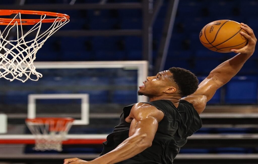 NBA: Con Giannis Antetokounmpo, Miami querrá llegar a lo más alto 3 Giannis Antetokounmpo