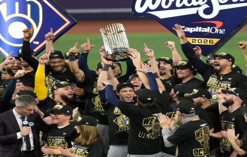 MLB: Brewers acabaron con su 'maleficio' y ganan su primera Serie Mundial 1 Brewers