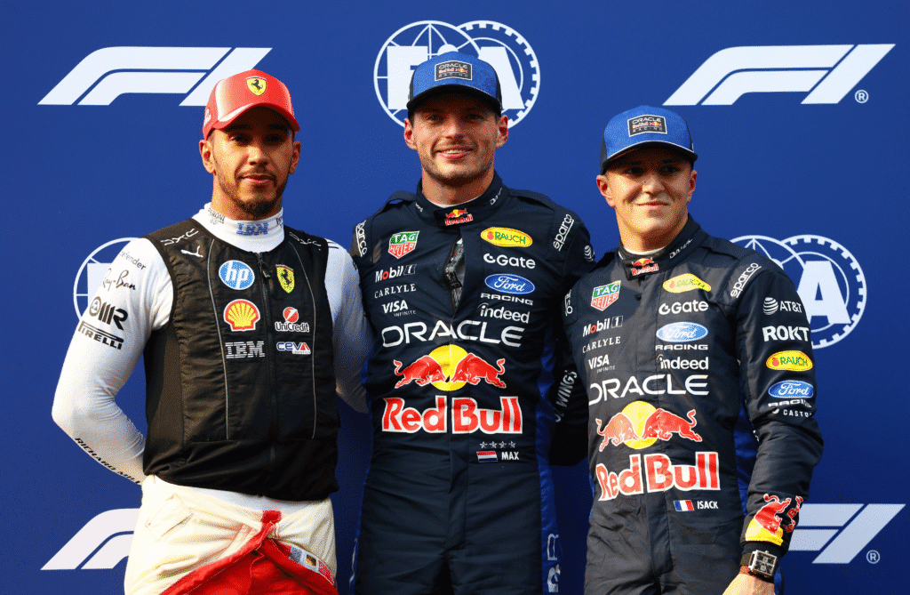 Max Verstappen logra su primera pole del año en el GP de Bahréin en Malasia 1 image 9