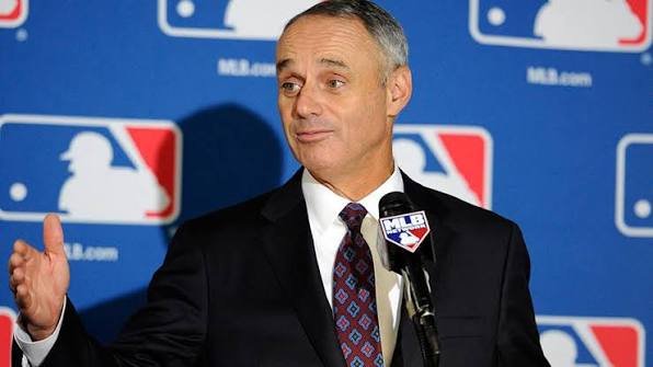 Home 31 Comisionado de la MLB, Rob Manfred